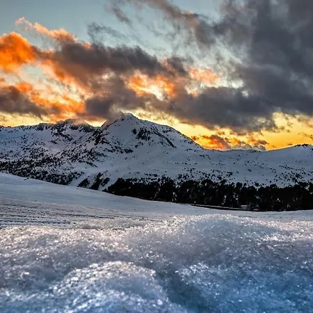 R Valle De Incles-grandvalira Free Parking *